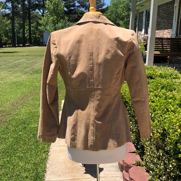 Joe Boxer Women’s Tan Leather Jacket - Picture 4 of 5